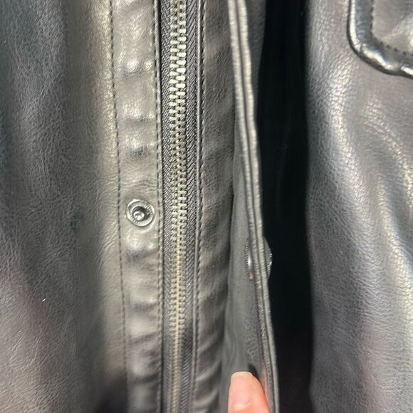 Levi Faux Leather Black Jacket Zippered Closure Vintage Motorcycle Style Size XL - Picture 4 of 12